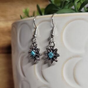 🔥LAST PAIR🔥 SOUTHWESTERN DESERT FLOWER EARRINGS